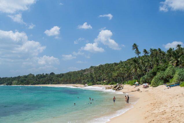 Retraite Yoga Kundalini au Sri Lanka avec Misela
